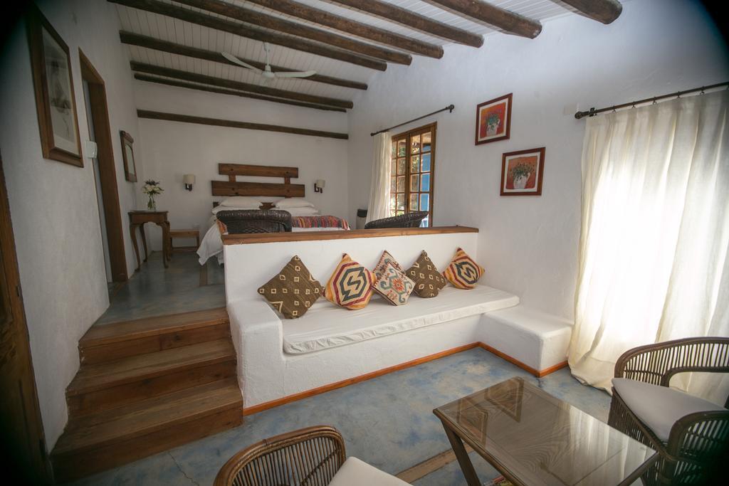 Refugio Misterios Del Elqui Bed & Breakfast Pisco Elqui Ngoại thất bức ảnh